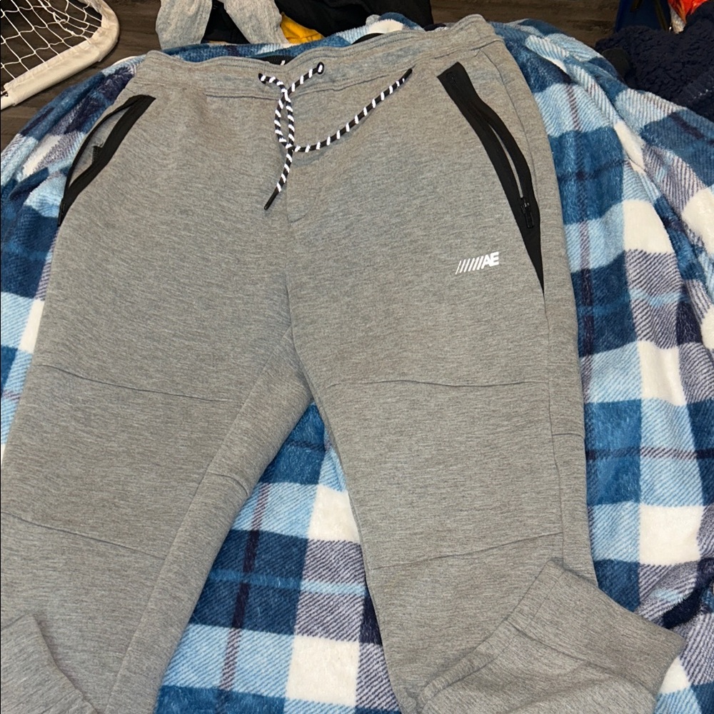Mens AE Grey Athletic Jogger Pants with Black Trim